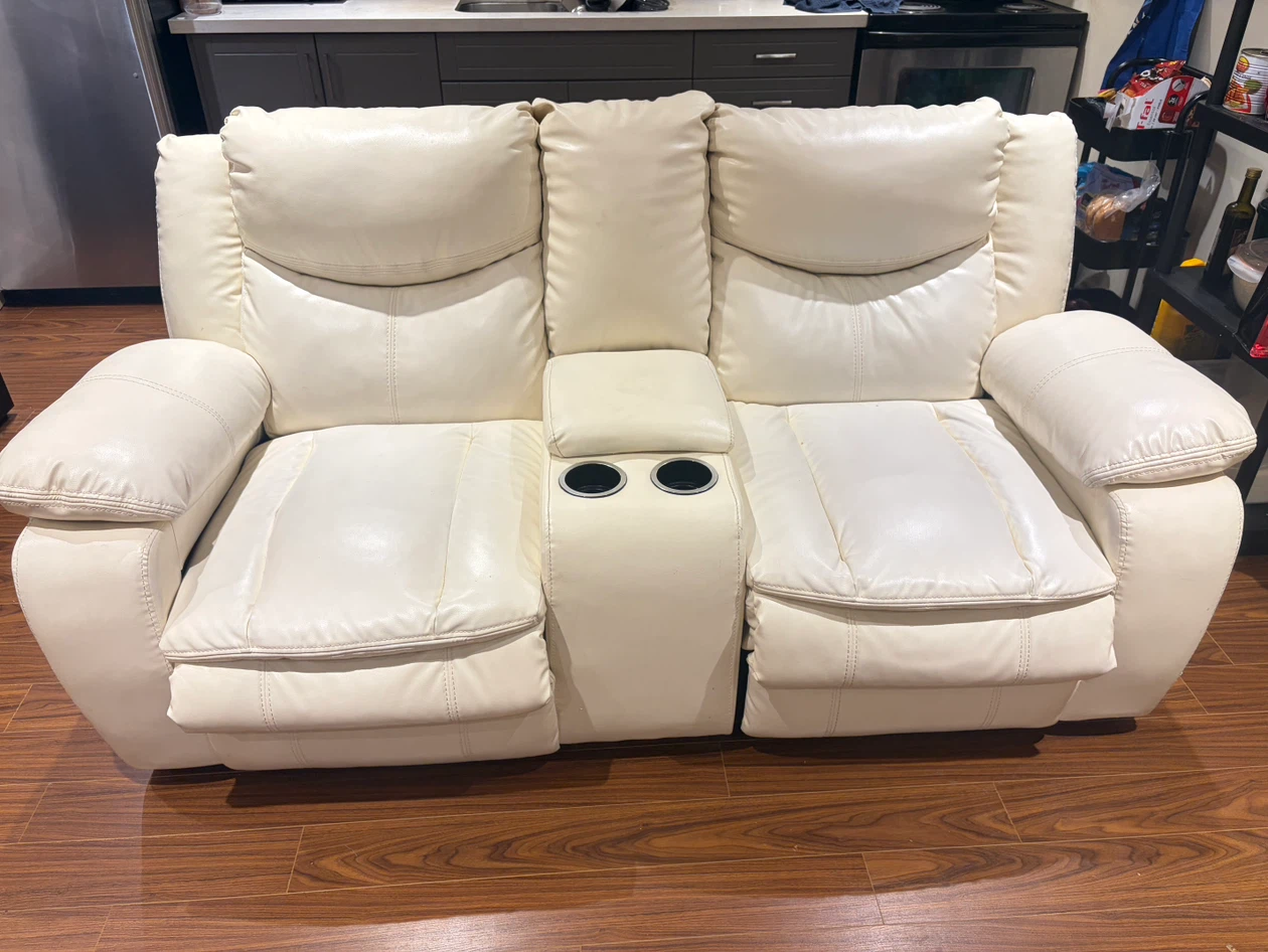 5 seater Cream Recliner Sofa with Cup Holders