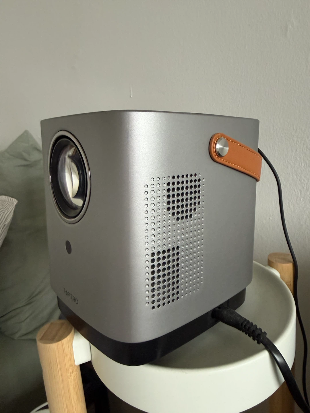TOPTRO Projector - photo 2