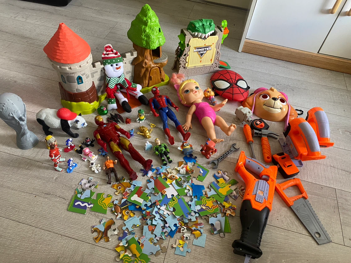 Assorted Kids Toys - Action Figures, Puzzles & More - photo 3