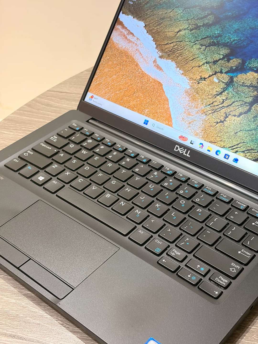 Dell Latitude 7380 Laptop — i5-7th Gen / 8GB / 256GB - photo 2