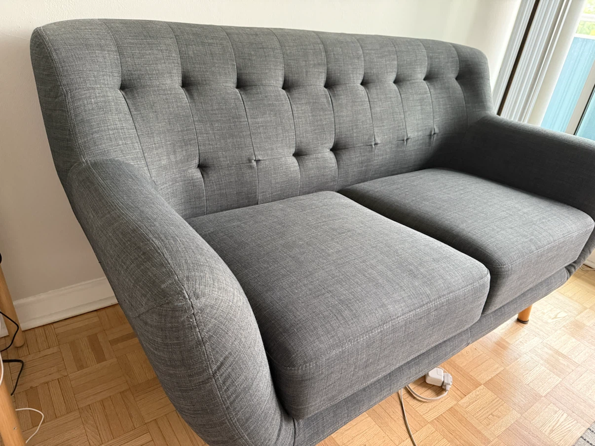 Grey Tufted Loveseat Sofa - photo 2