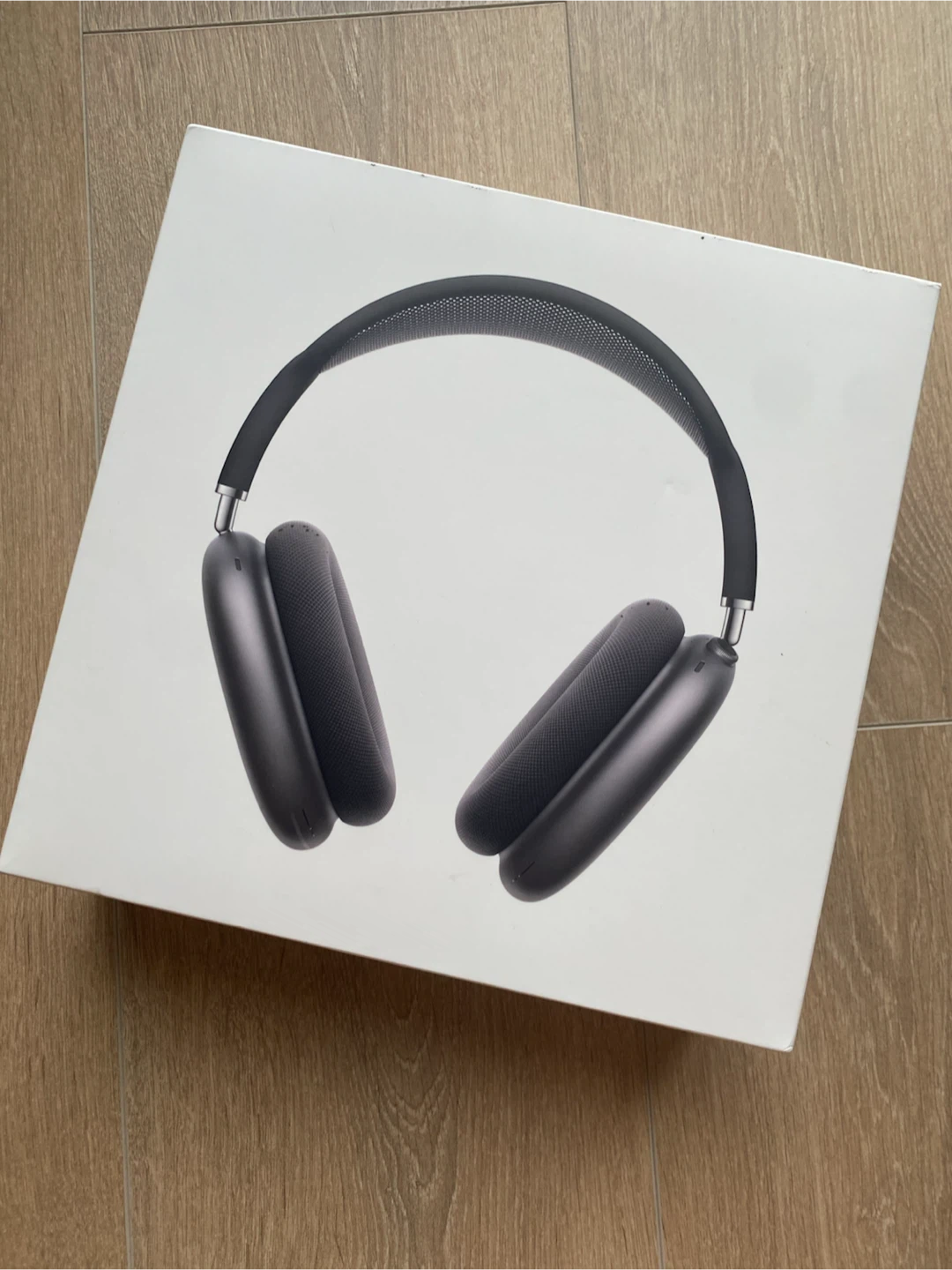 Apple AirPods Max - Space Gray with additional ear cushions
