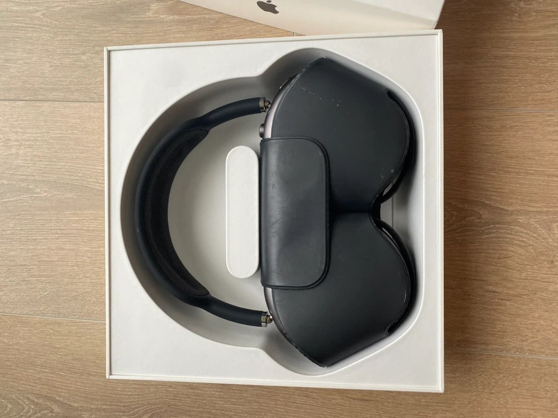 Apple AirPods Max - Space Gray with additional ear cushions - photo 3