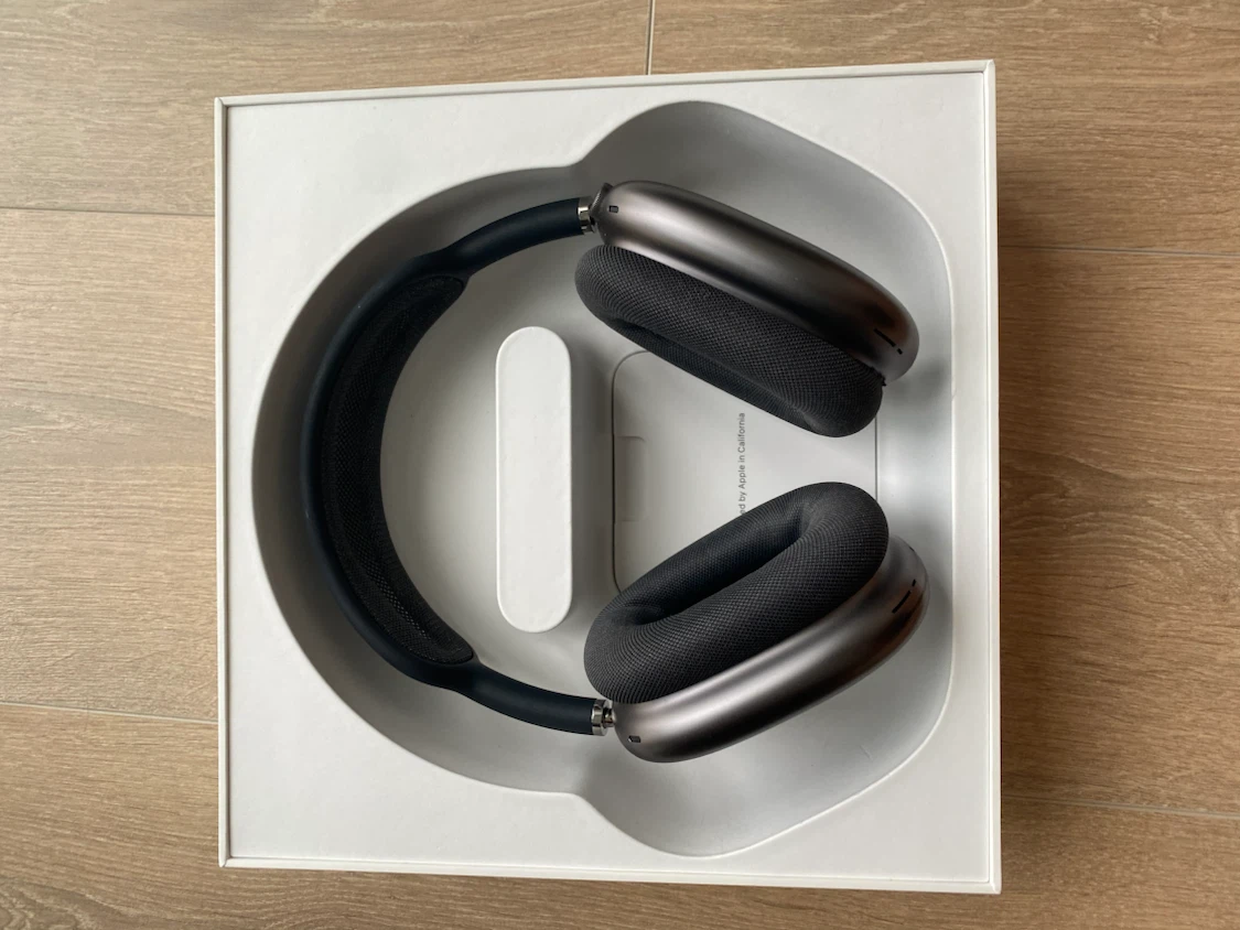 Apple AirPods Max - Space Gray with additional ear cushions - photo 5