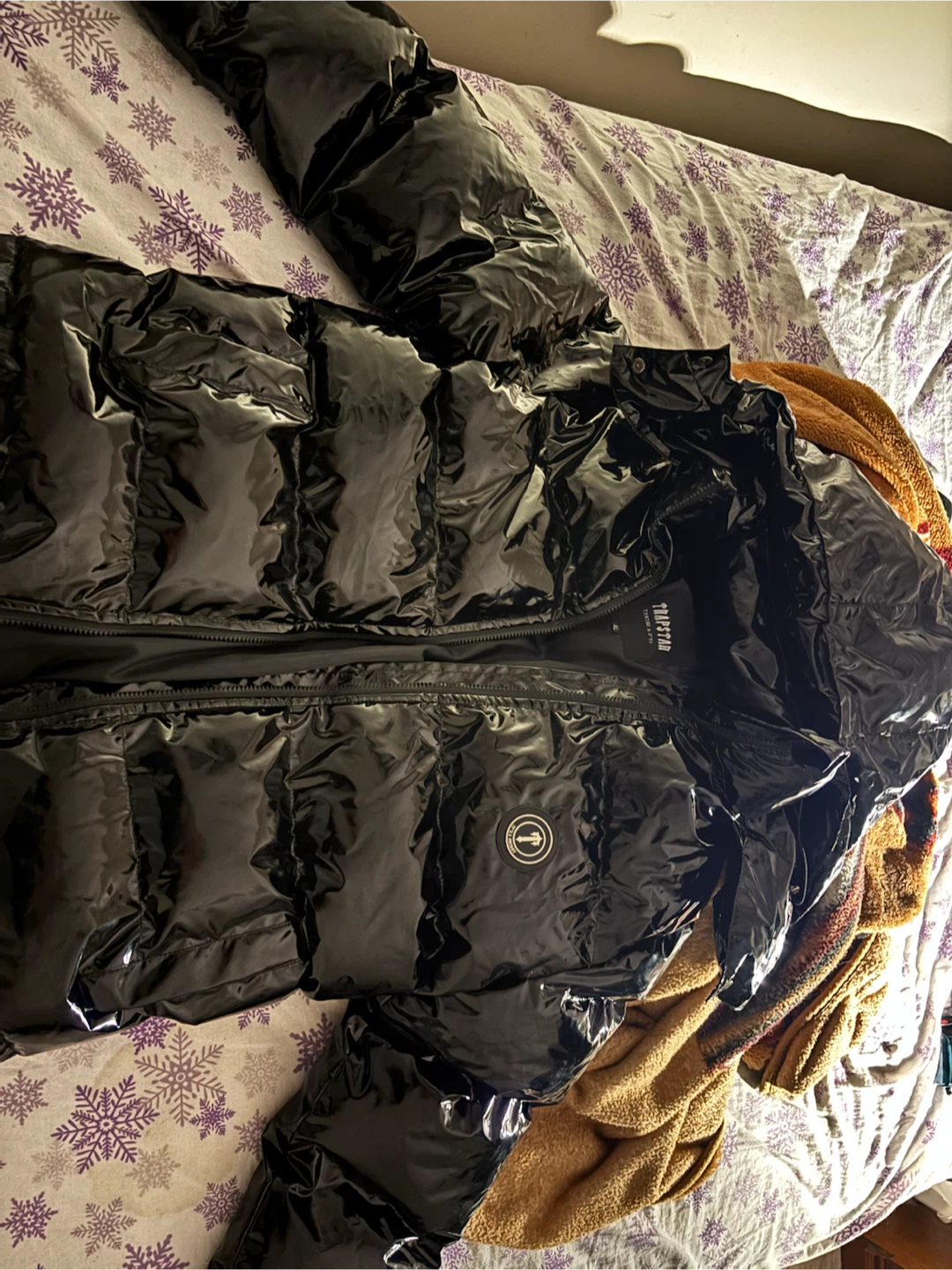Trapstar Black Shiny Puffer Jacket