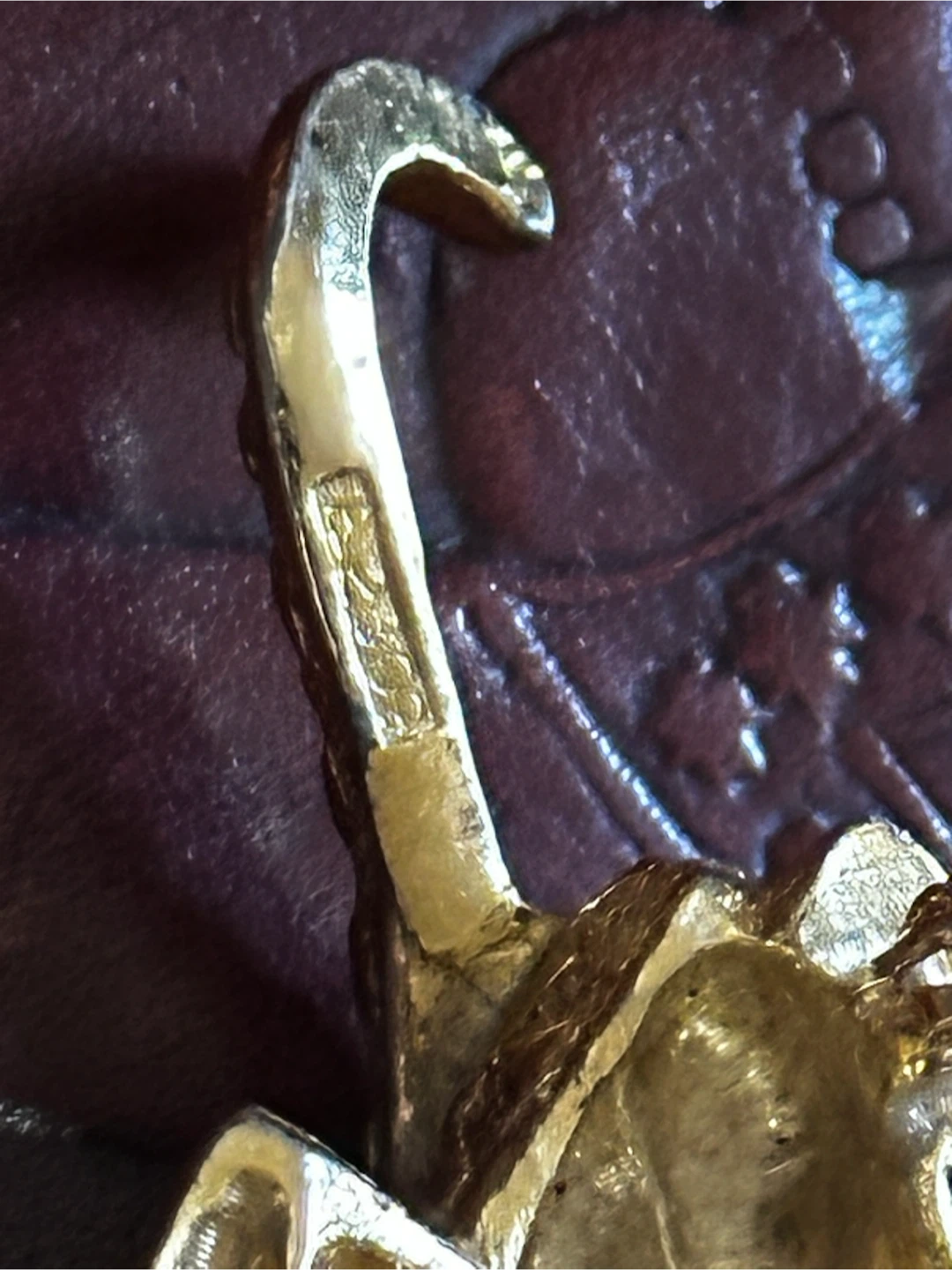 Vintage Gold-Tone Textured Panther Brooch (A2303) - photo 4