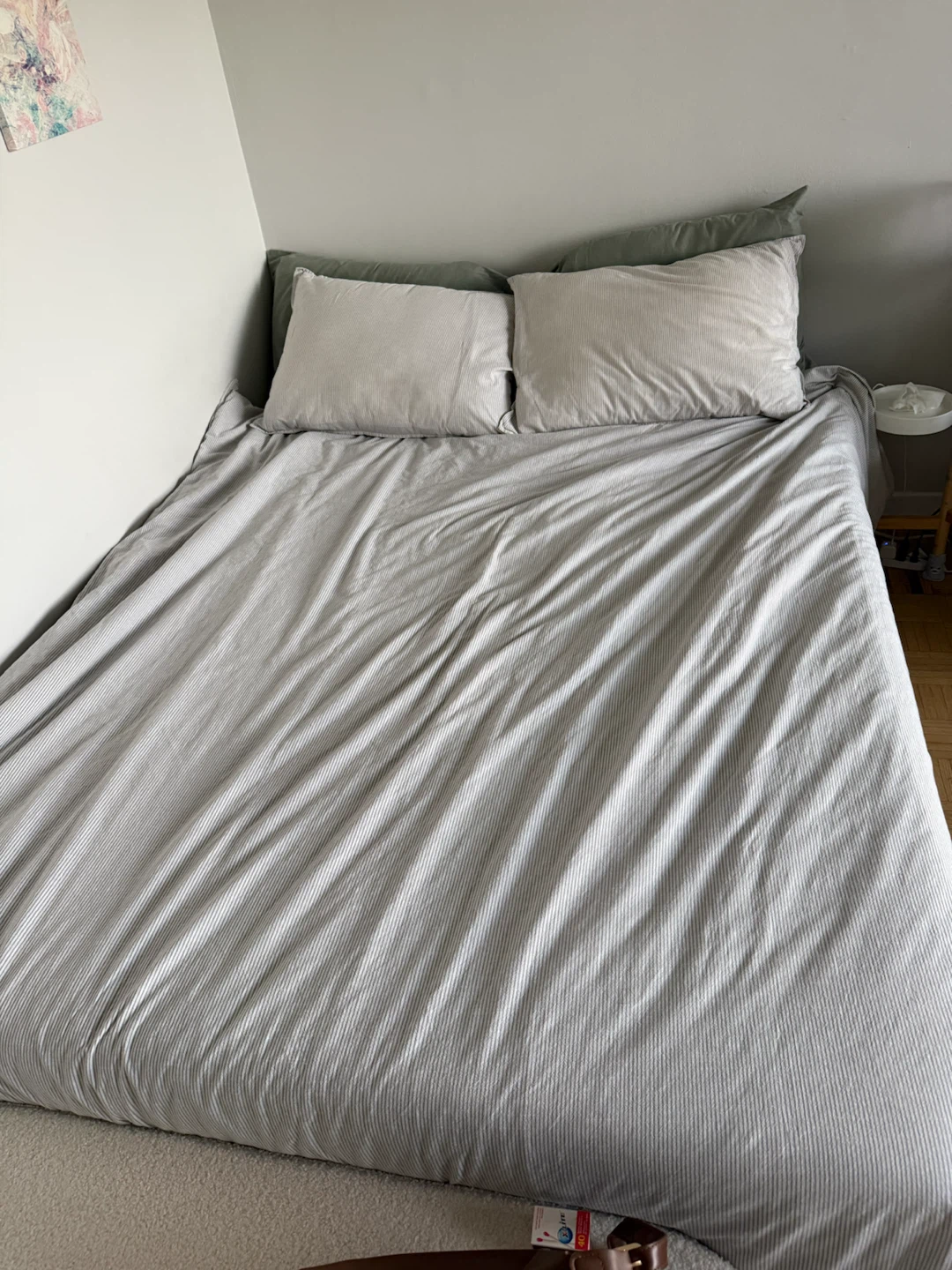 Modern Metal Bed Frame - photo 4