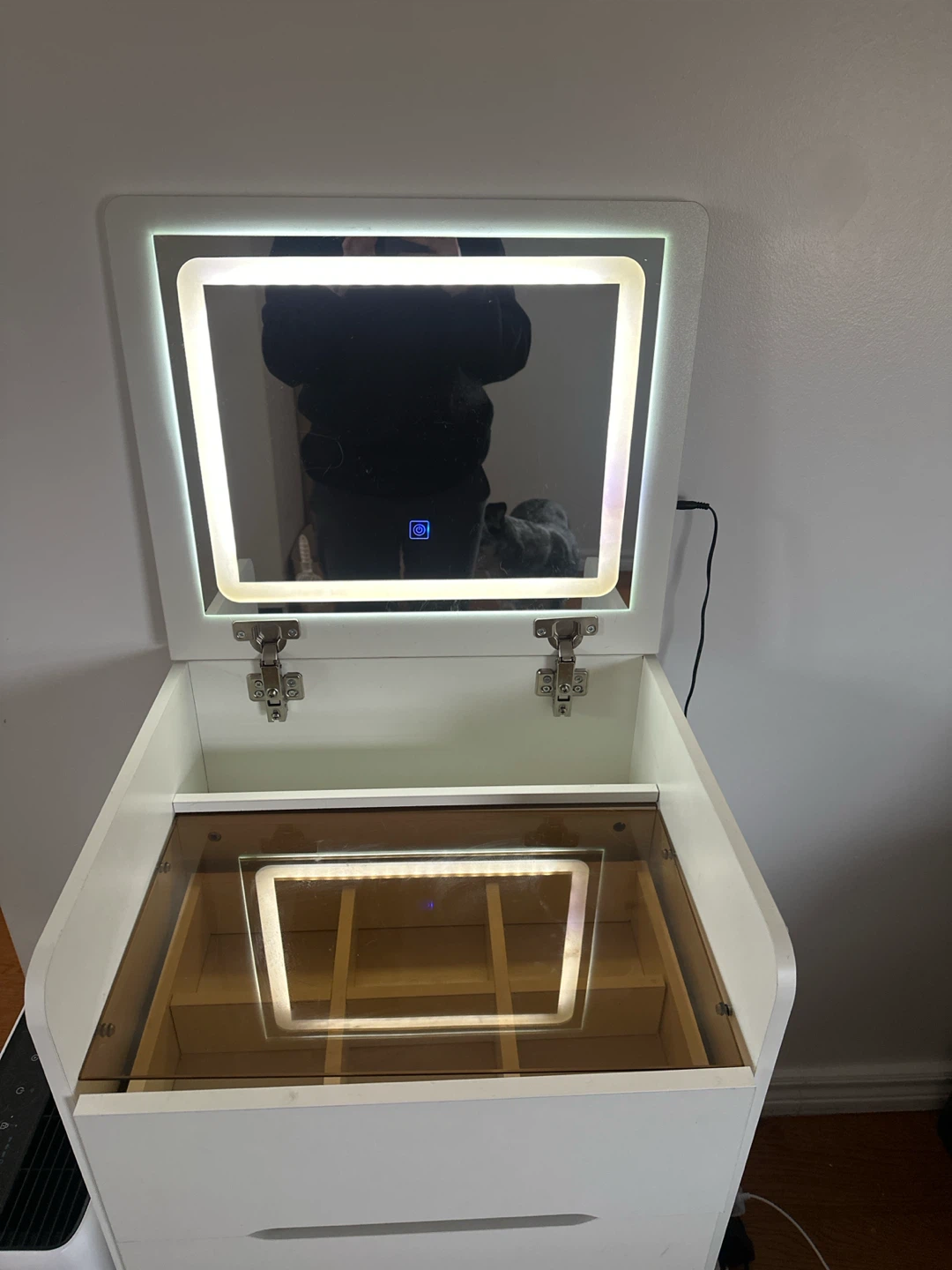 White Vanity with Lighted Mirror - photo 2
