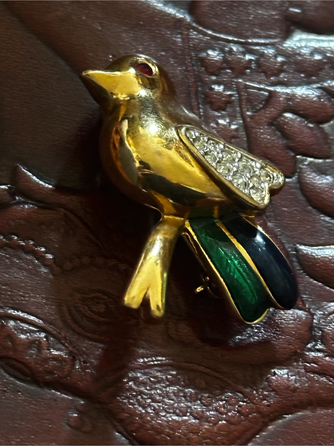 Signed Gold Plated D'orlan rhinestone bird brooch - photo 2