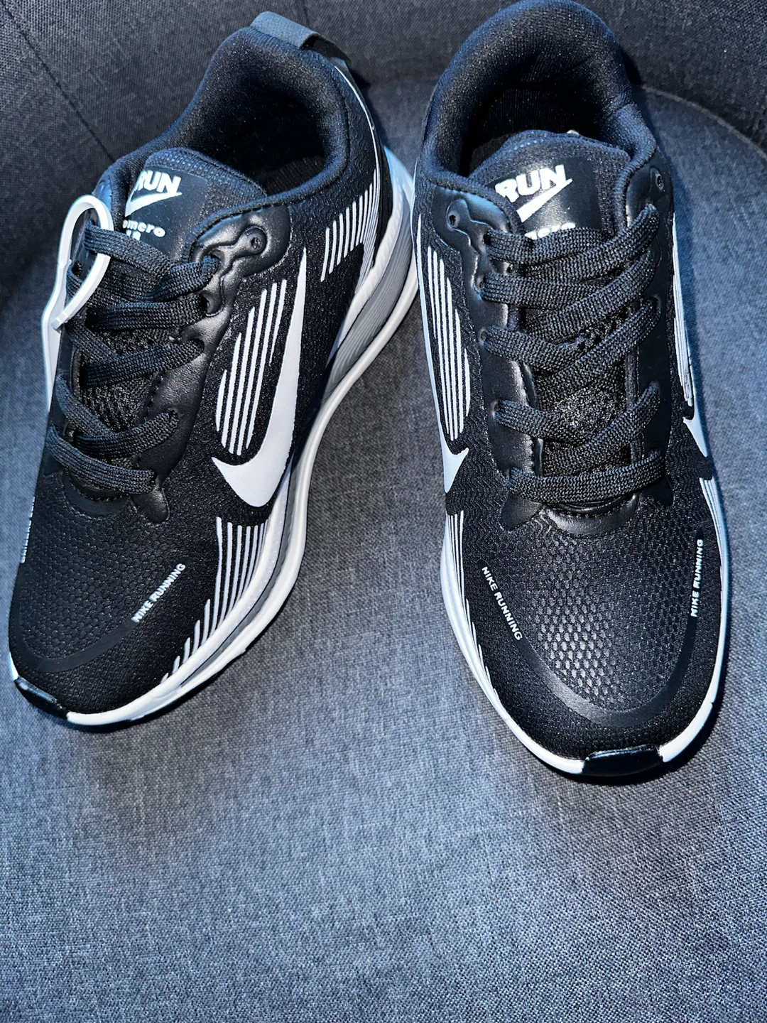 Nike Running Shoes - photo 2