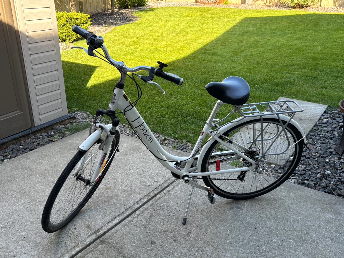 Infinity Horizon Comfort Bike Excellent Condition – $200 - photo 2