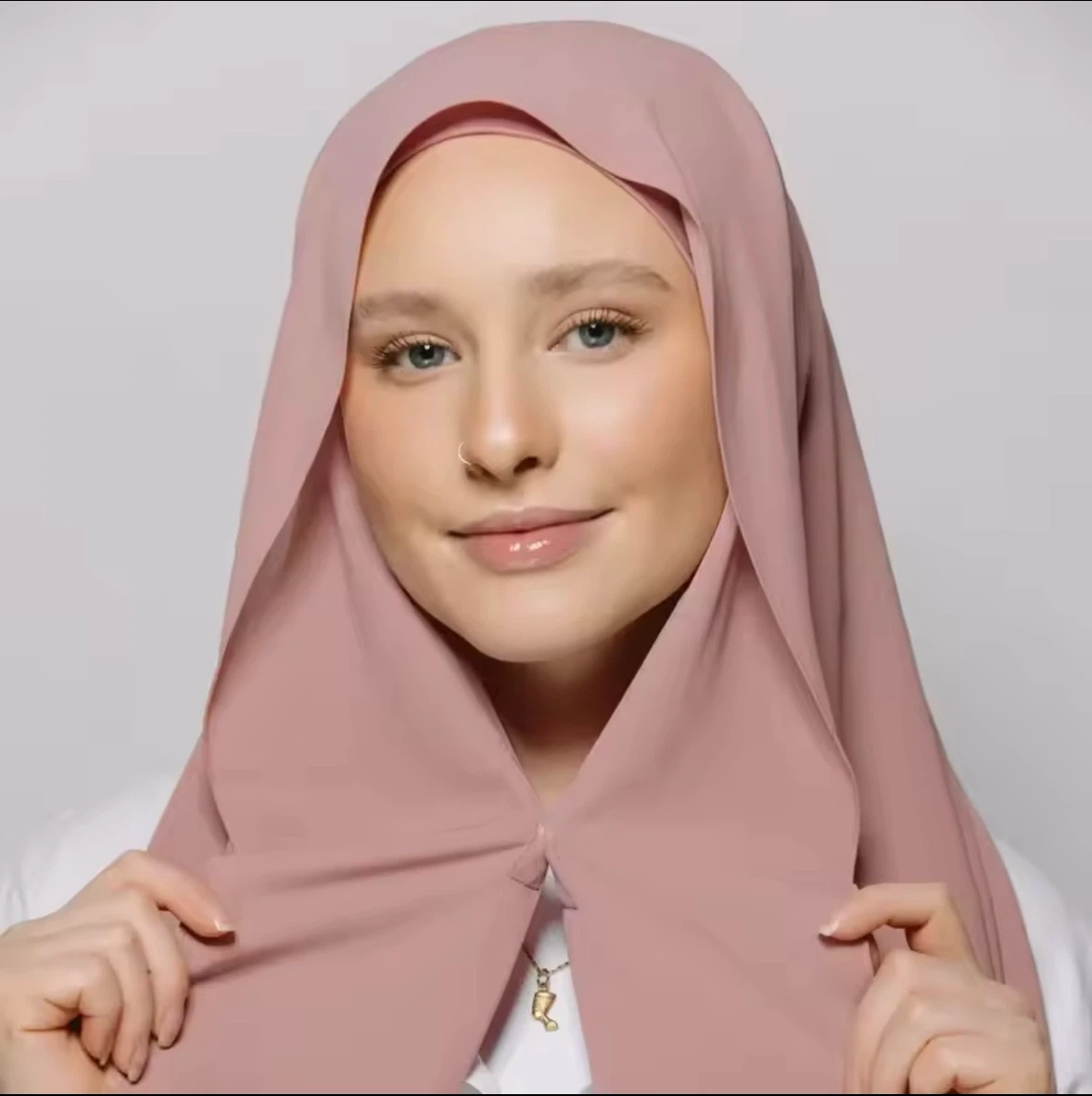 Instant chiffon hijab 3 in 1 with built in magnets  inner caps