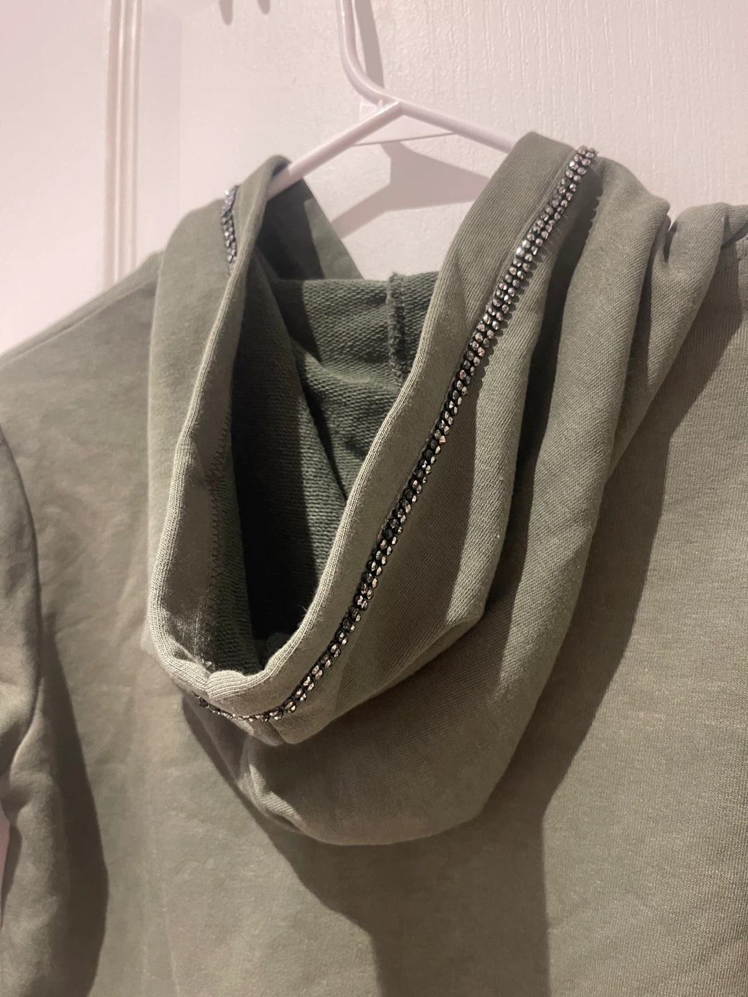 Green shirt - photo 3