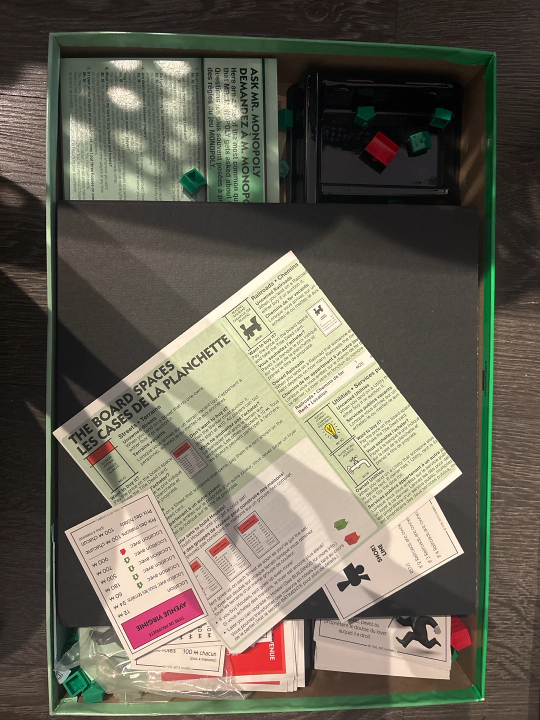 Hasbro Monopoly Board Game - photo 2