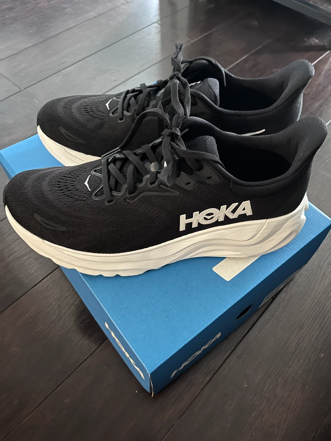Hoka Men's Arahi 8 BWHT US9.5D