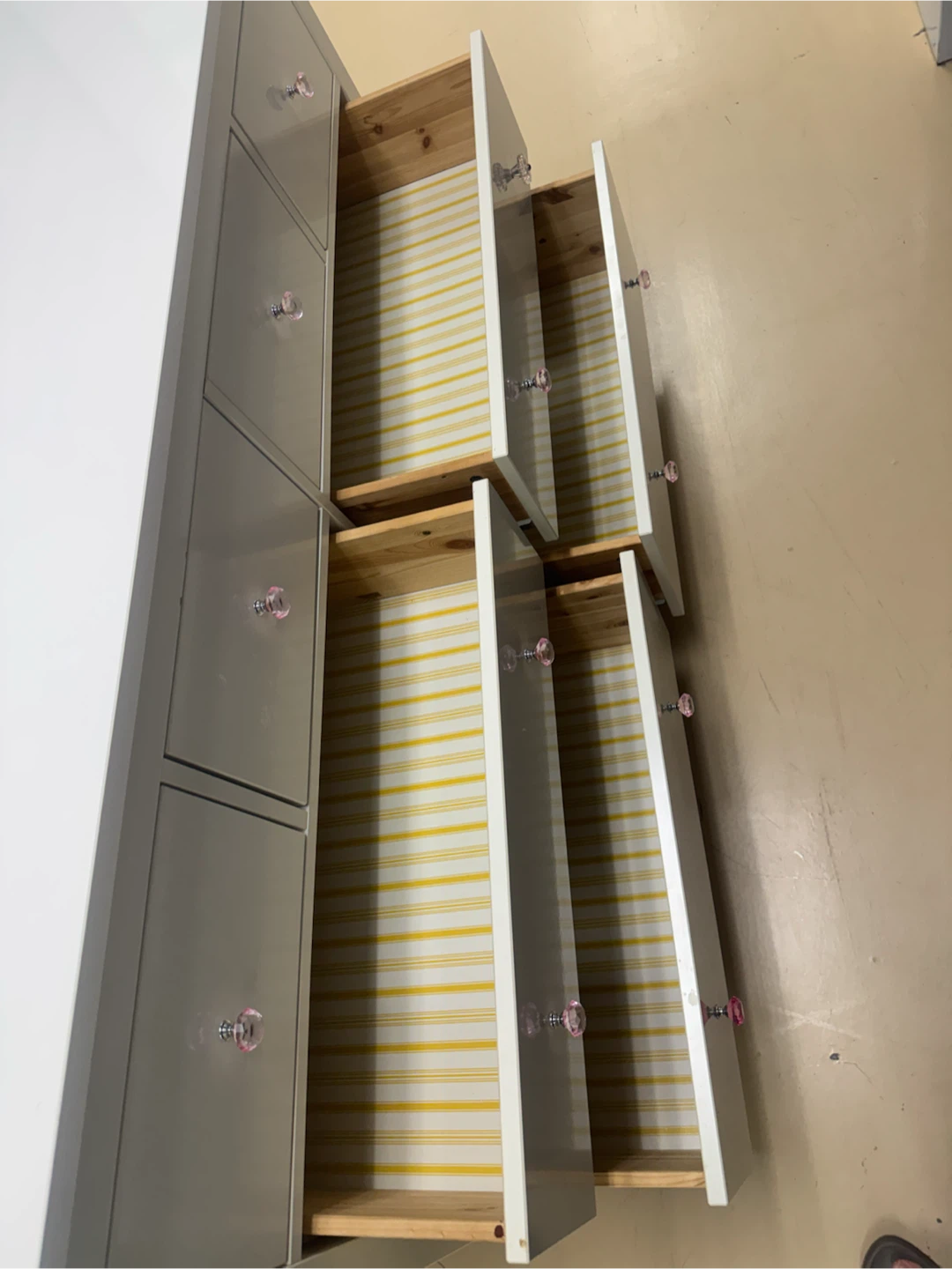 Ikea white Dresser with Crystal Knobs - photo 5