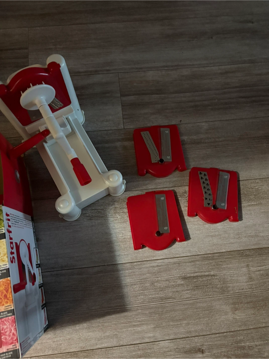 Starfrit Spiralizer with 4 Blades - photo 4