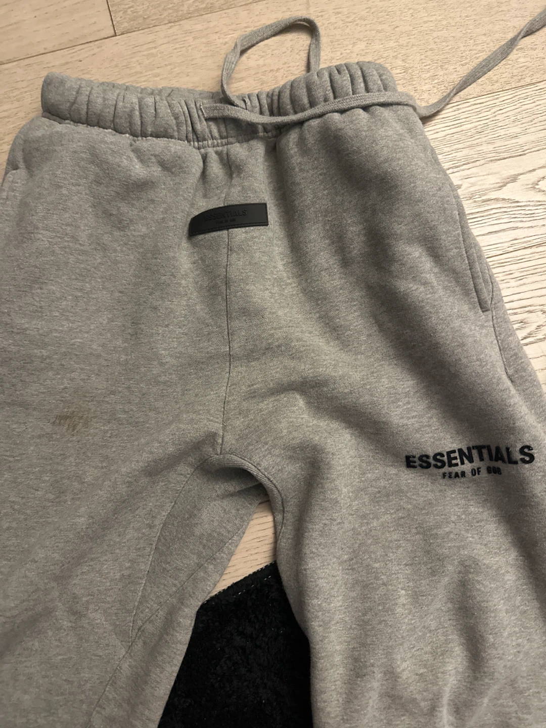 ESSENTIALS Fear of God Grey Sweatpants