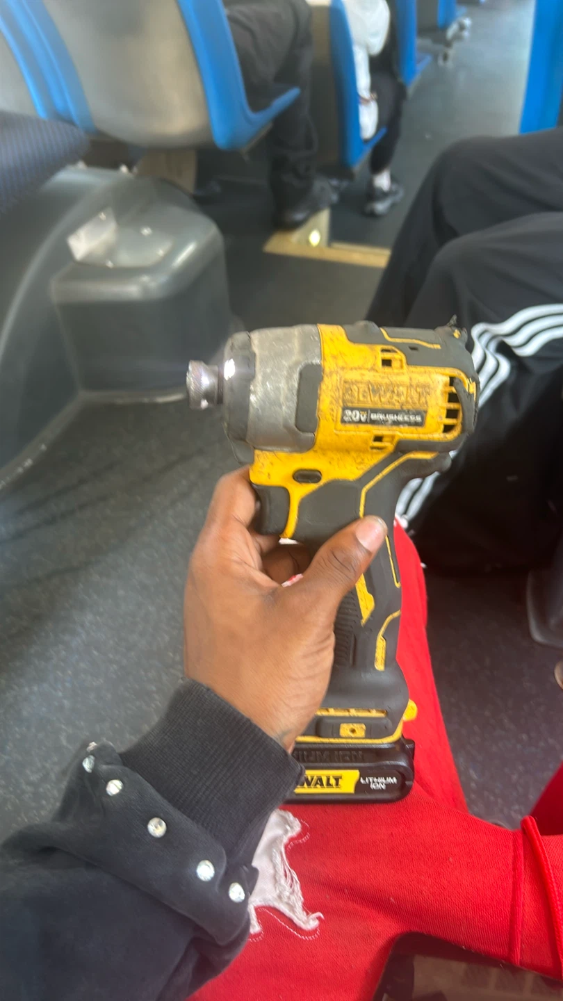 DEWALT 20V MAX Brushless Impact Driver
