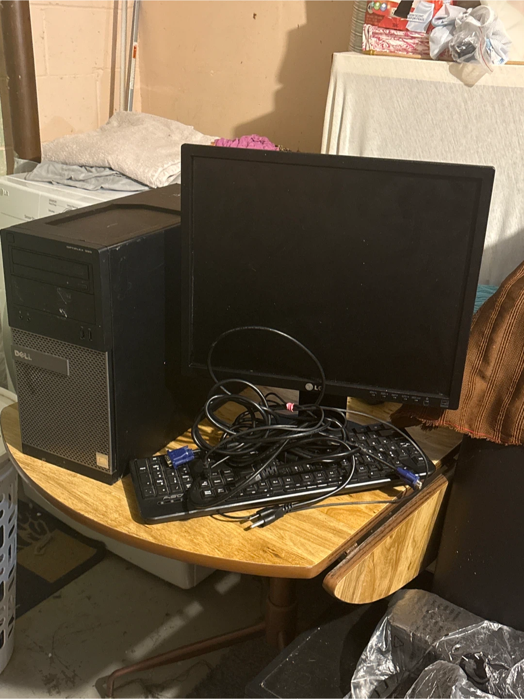 Dell OptiPlex 390 Desktop Computer Set
