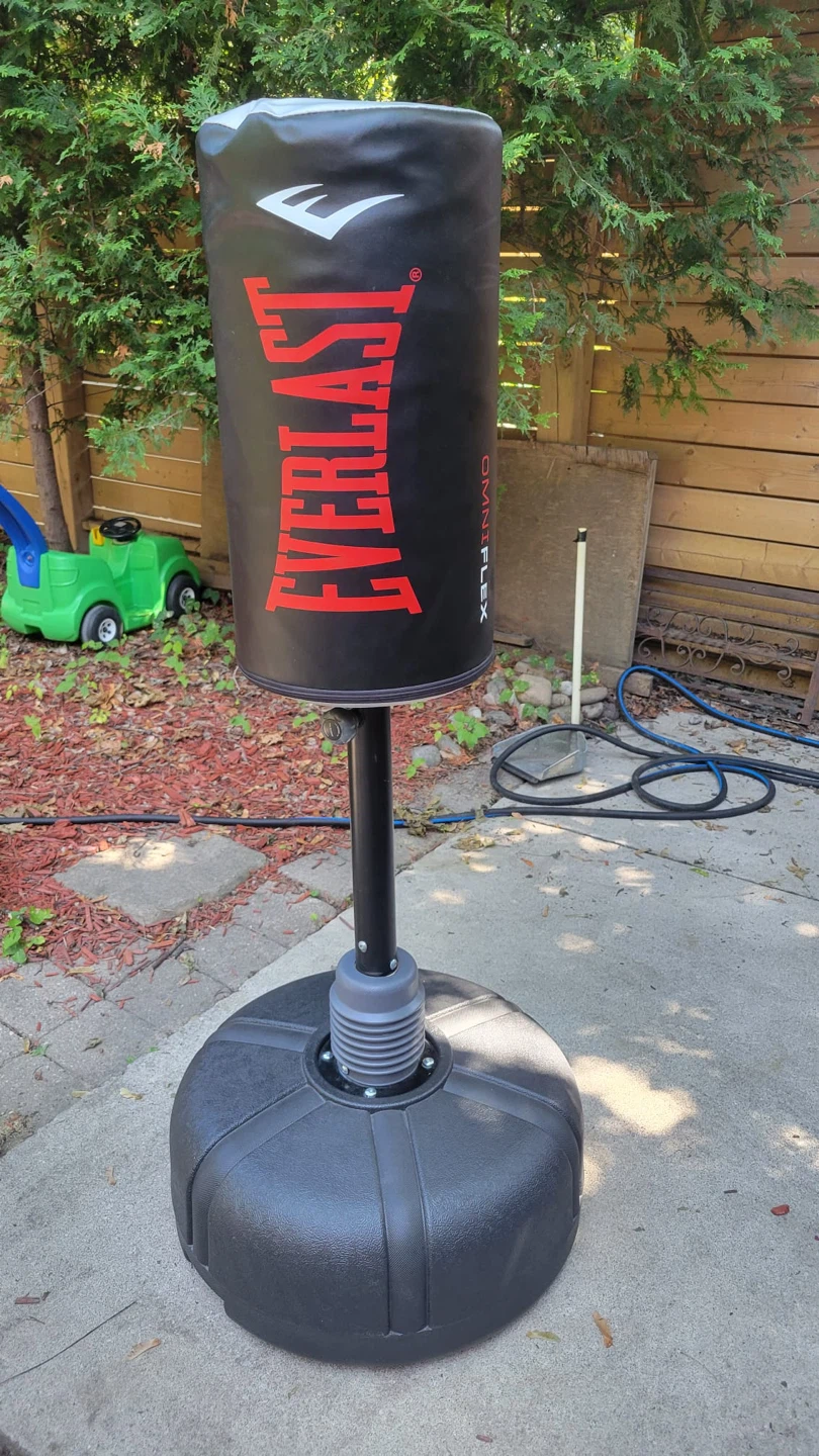 Everlast OmniFlex Free Standing Punching Bag