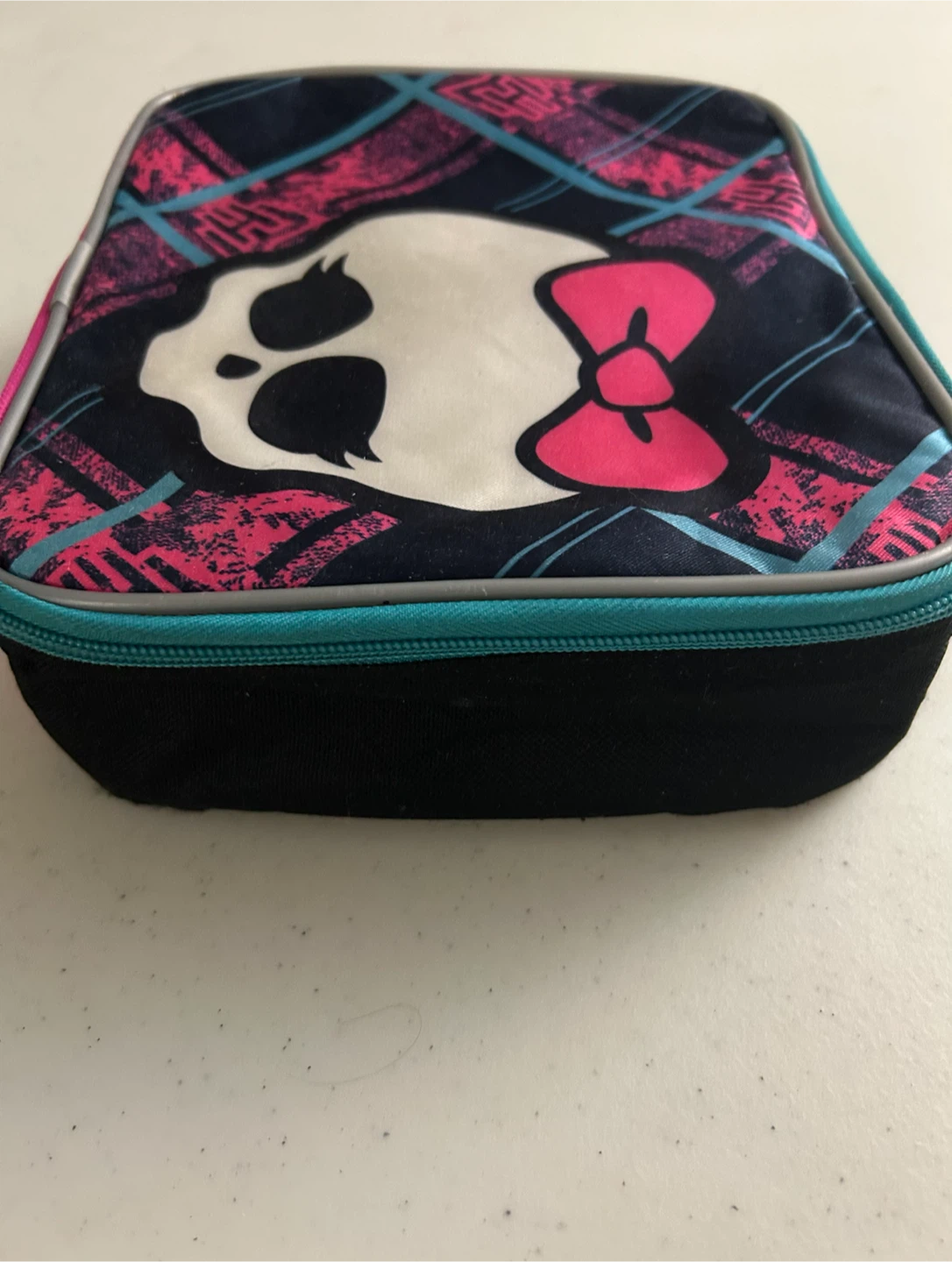 Pre-loved Monster High Lunch Bag - photo 2
