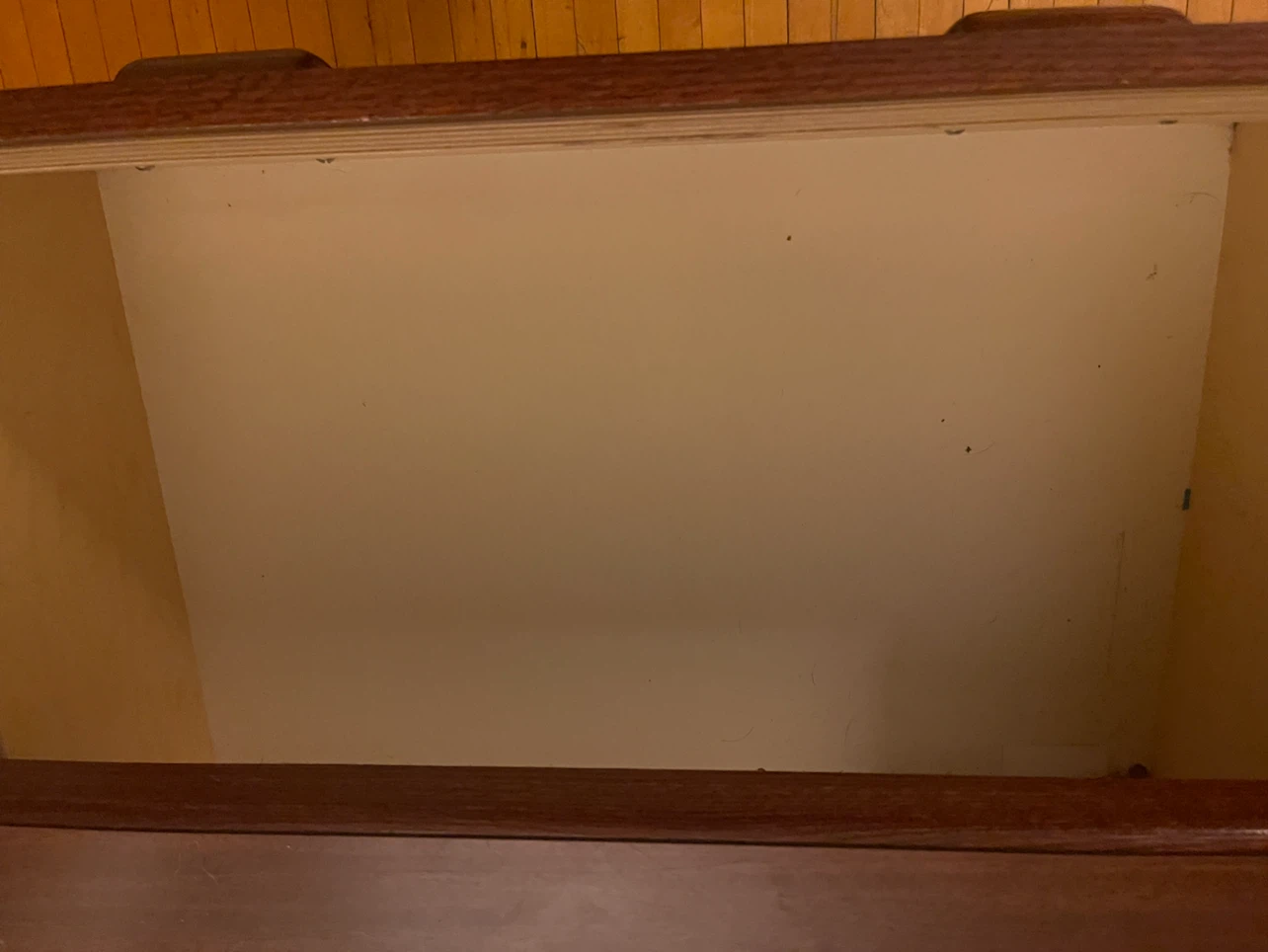 Dark Wood 4-Drawer Dresser - photo 5