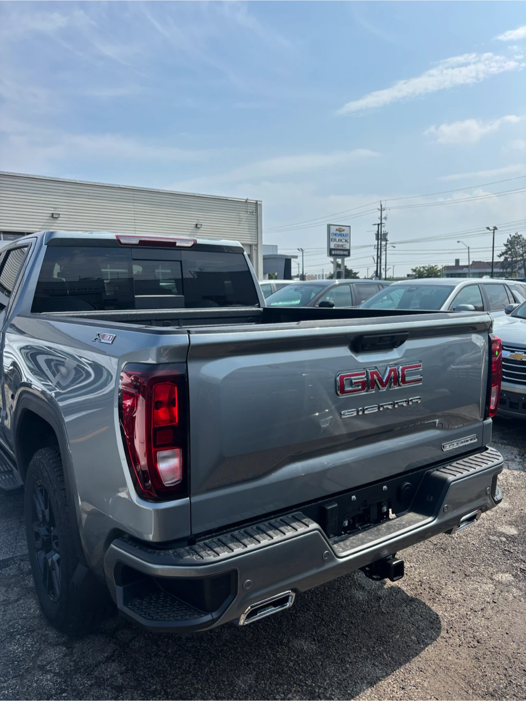 GMC Sierra 1500 elevation - photo 3