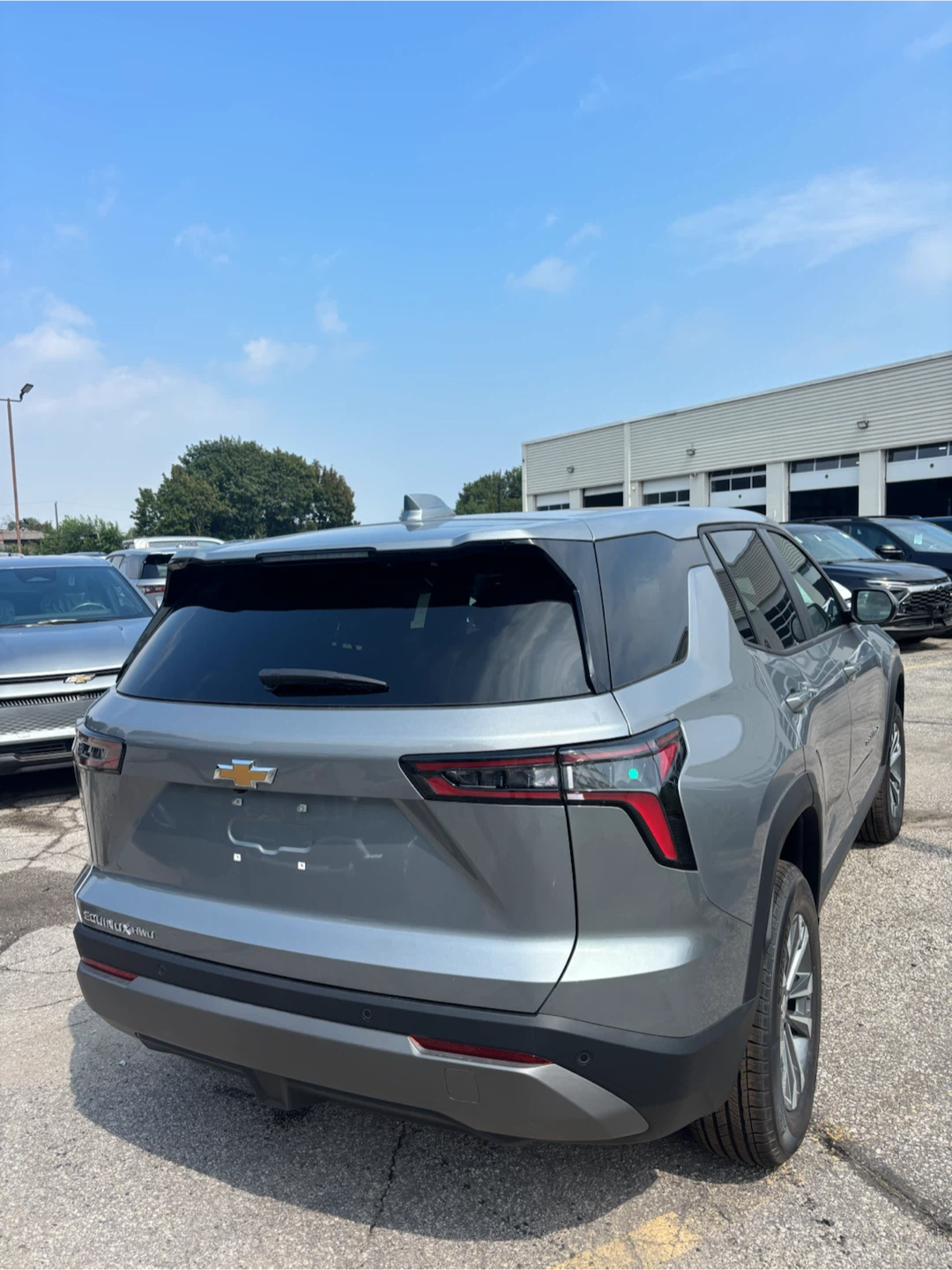 2027 Chevrolet Equinox - photo 5