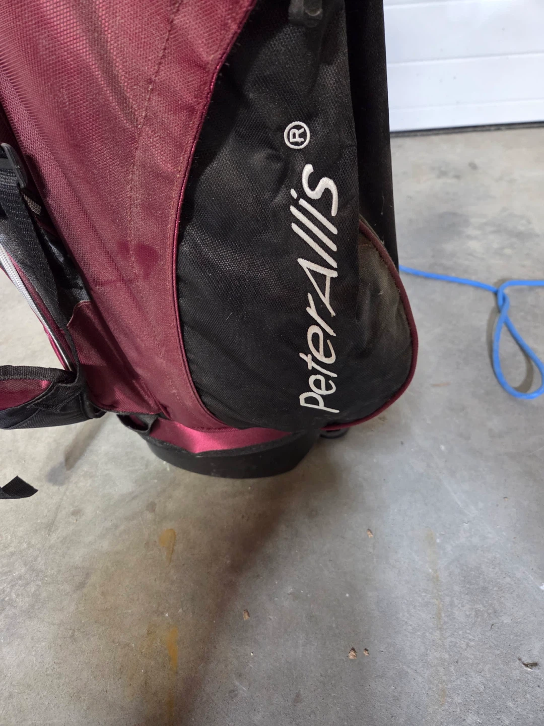 Peter Allis golf bag with 13 clubs - photo 4