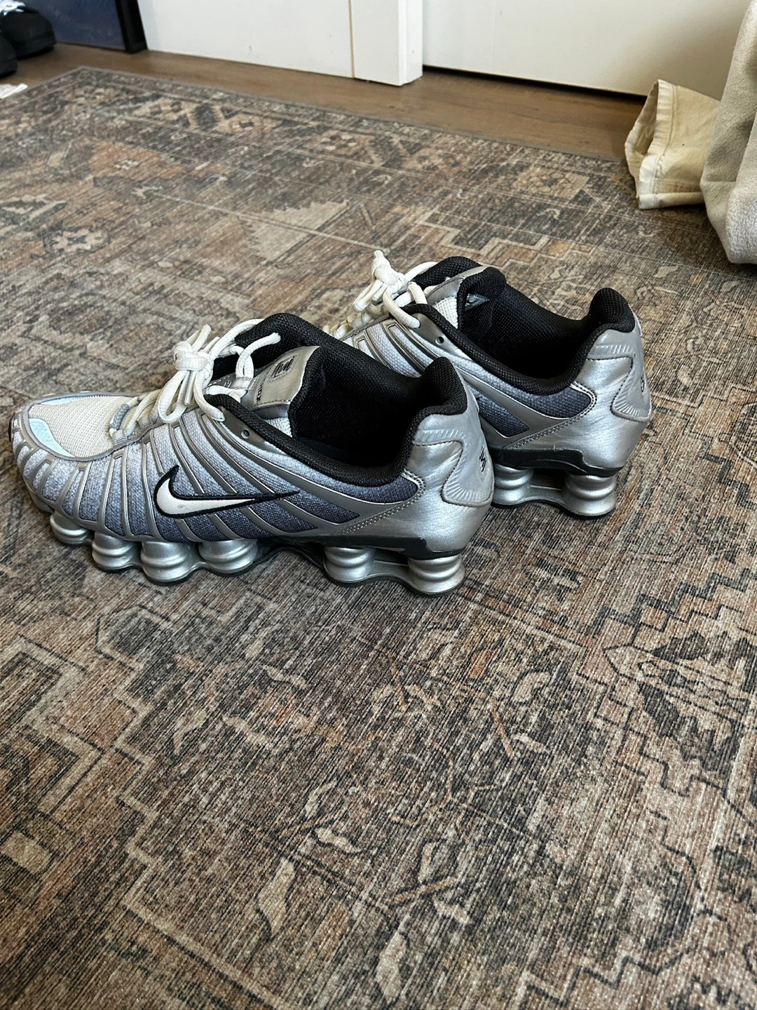 Nike Shox Sneakers