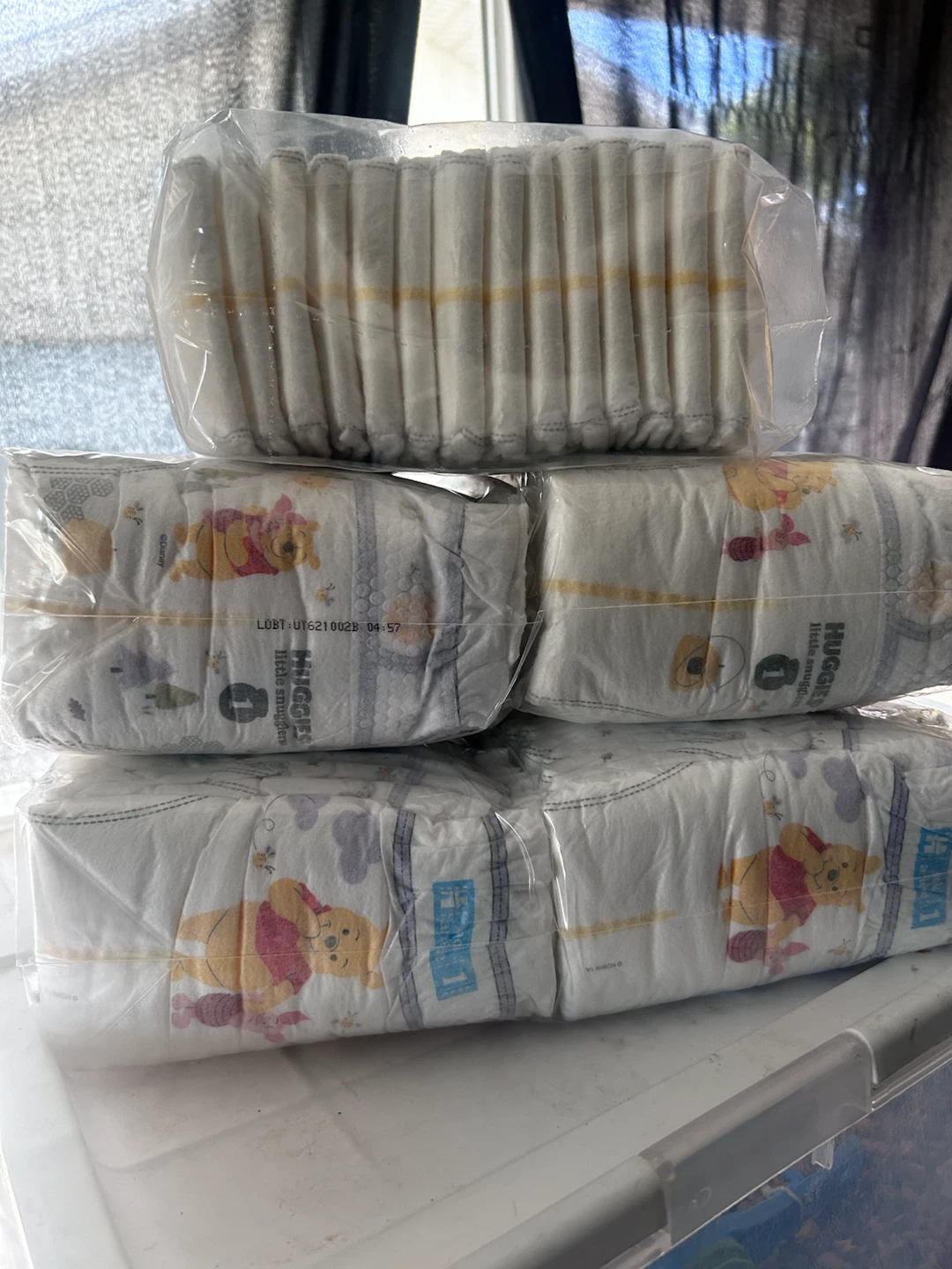 Huggies Size 1 Diapers, Pampers newborn