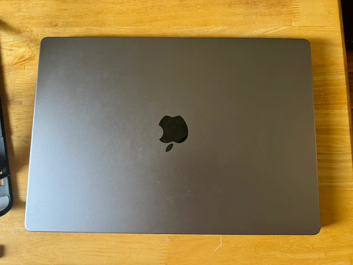 Apple MacBook Pro 16-inch M2 Pro 2023