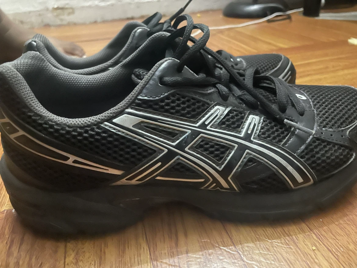 ASICS Men's Black Running Shoes size - photo 3