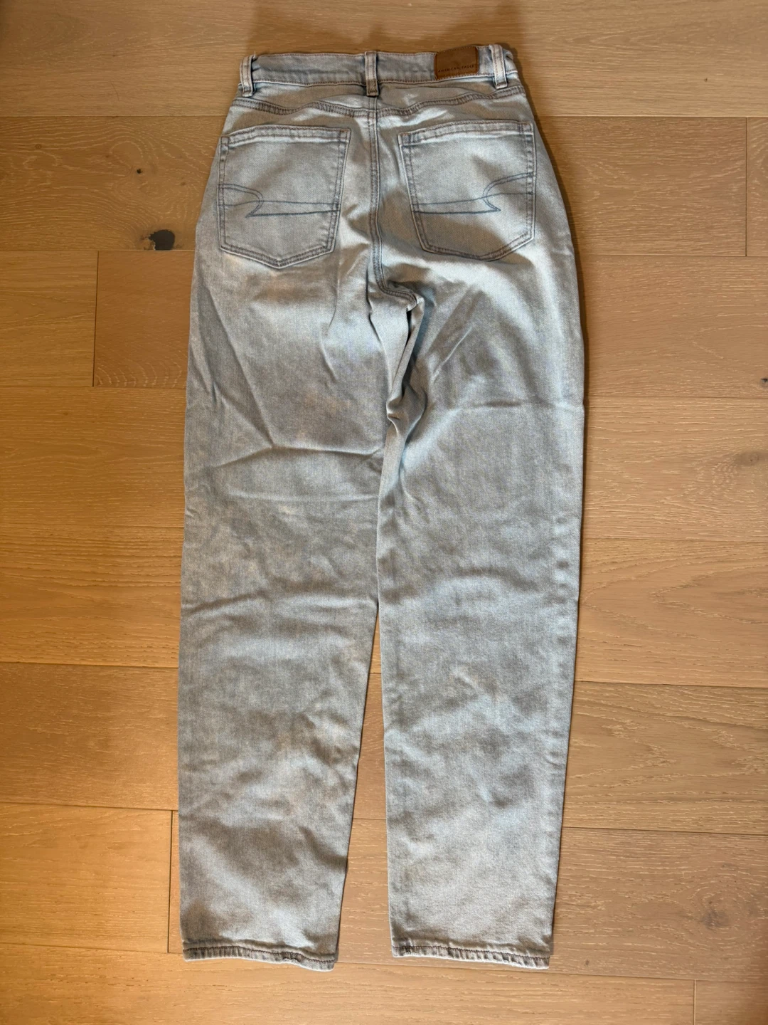 American Eagle Women's Mom Jeans Light Wash Size 2 - photo 3