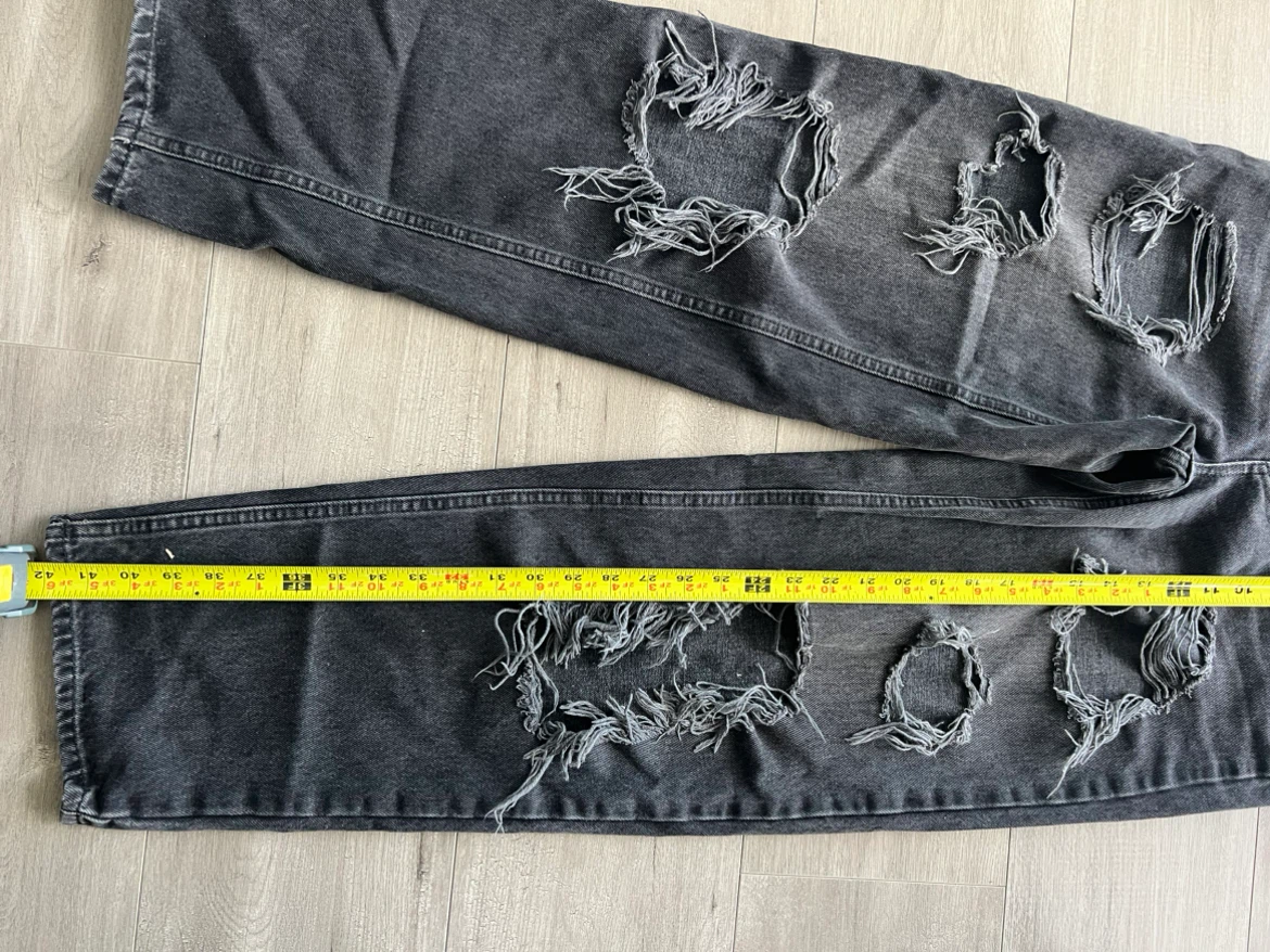 BDG High-Rise Baggy Jeans Size 27 - photo 4