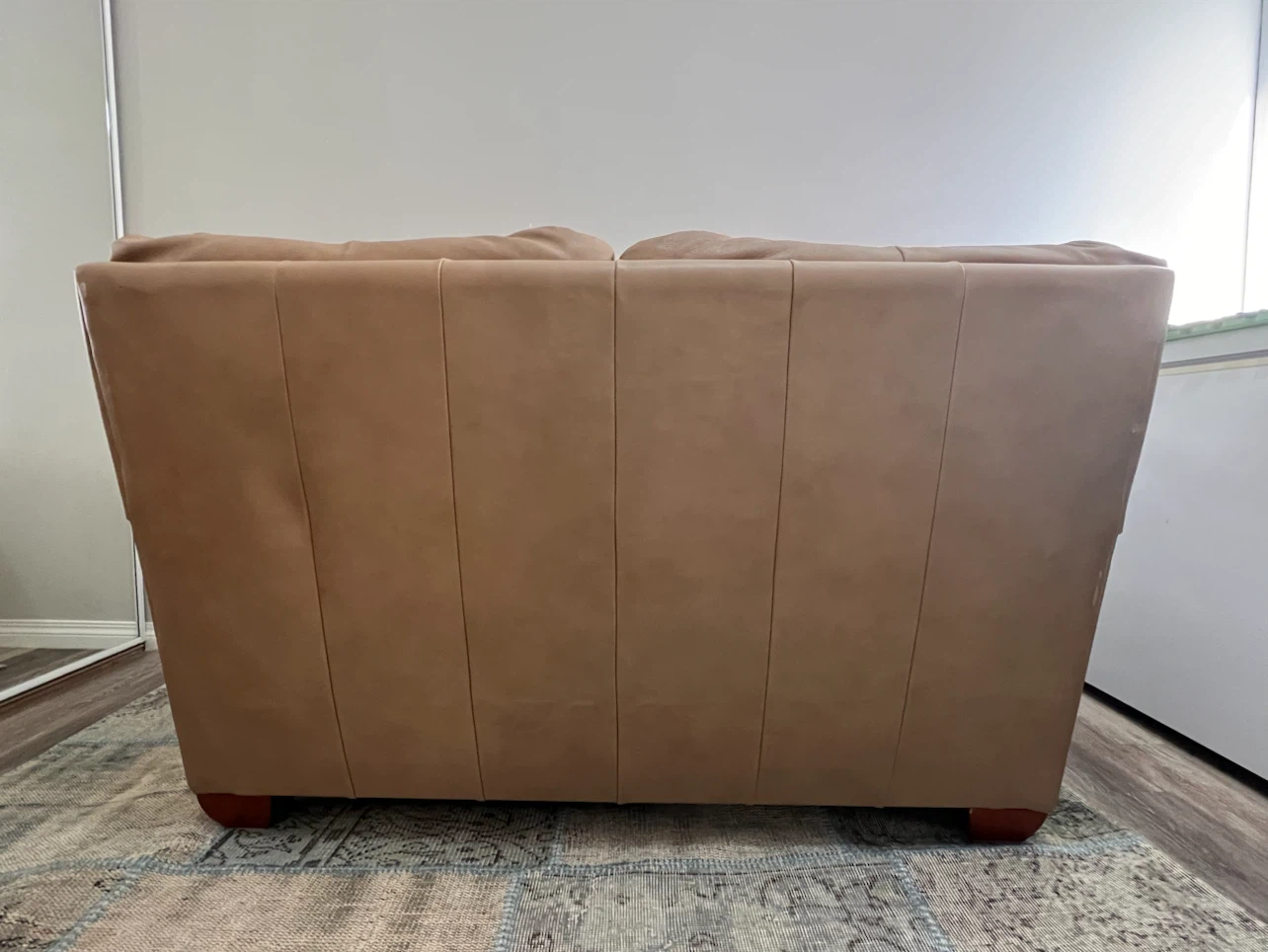 La-Z-Boy Tan Leather Loveseat Sofa - photo 4
