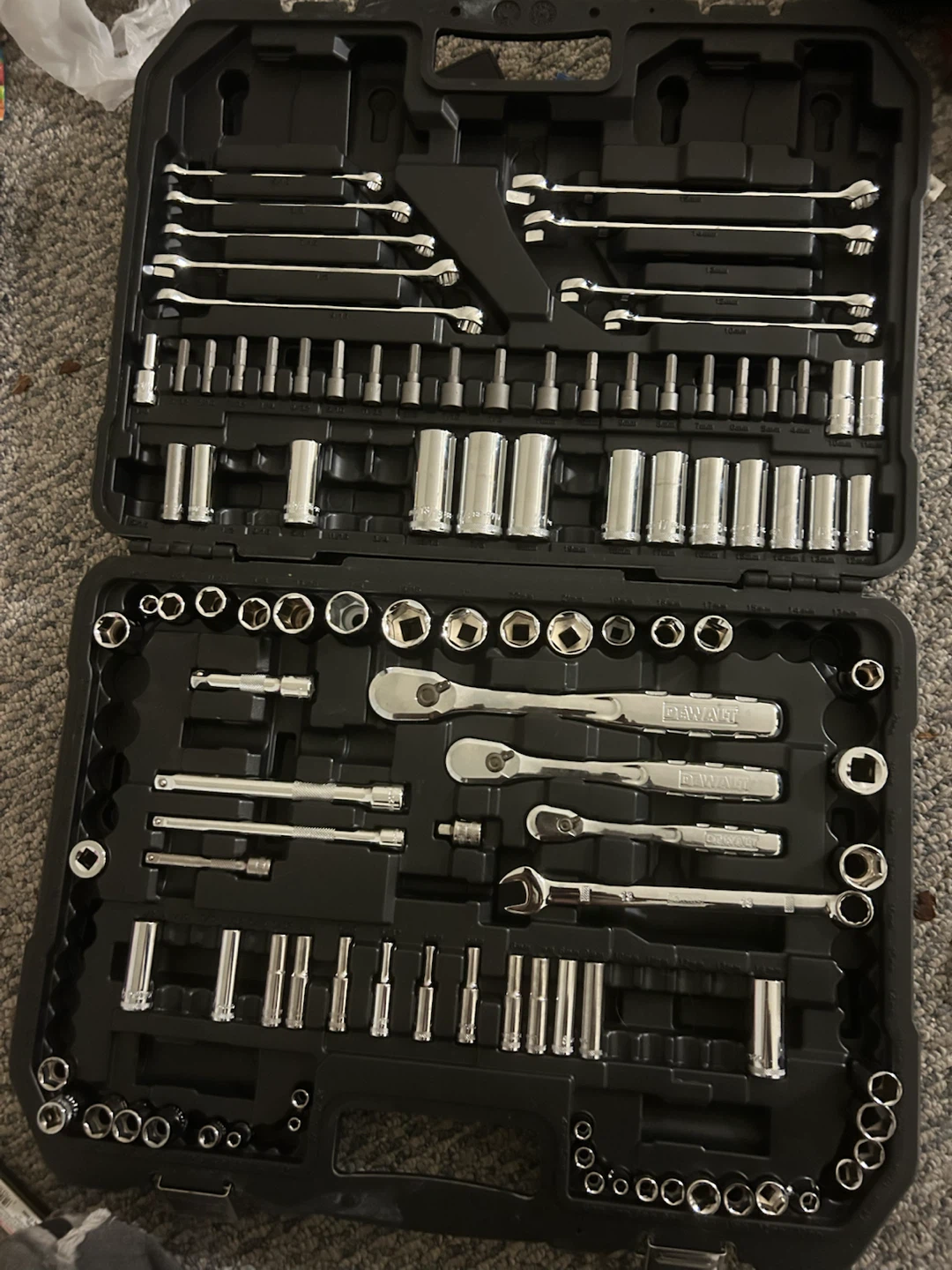 DEWALT Mechanics Tool Set (196-Piece) - photo 3