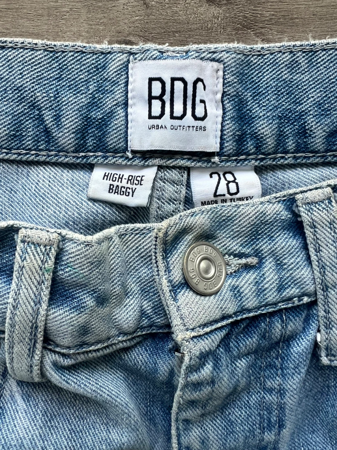 BDG High-Rise Baggy Jeans 28 - photo 3