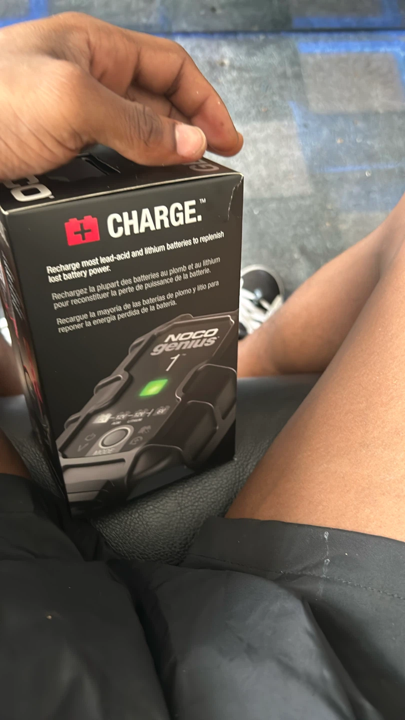 NOCO Genius 1 Battery Charger and Maintainer 6V/12V 1A - photo 4