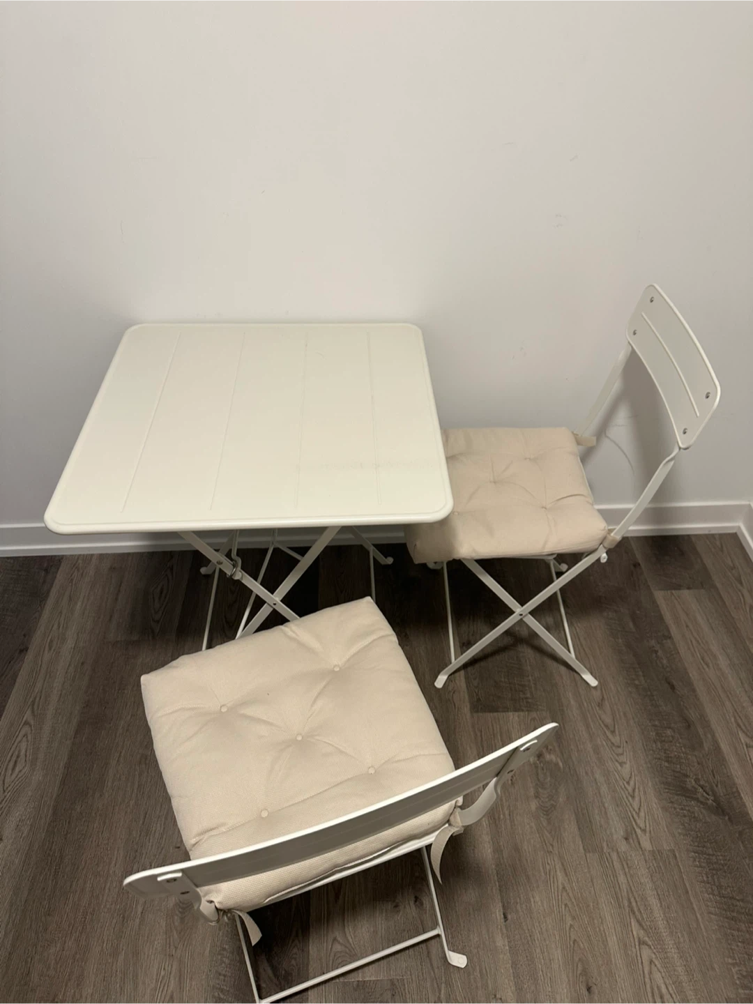 IKEA SUNDSO Table & 2 Folding Chairs - White - photo 2