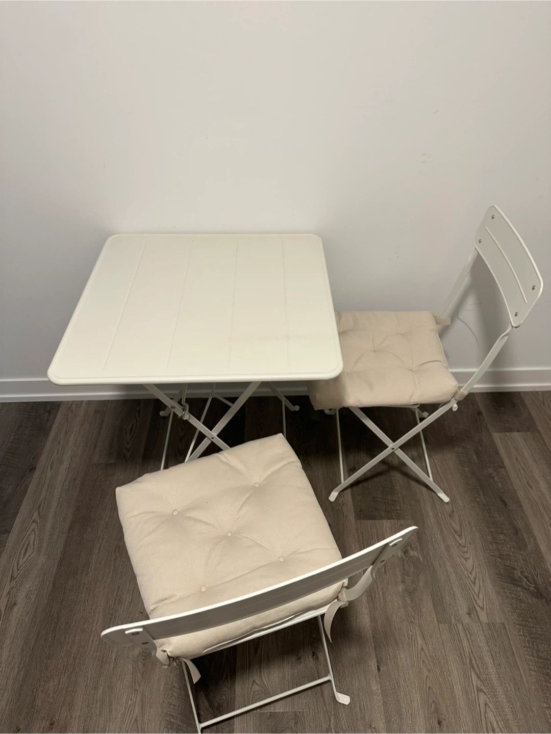 IKEA SUNDSO Table & 2 Folding Chairs - White - photo 5