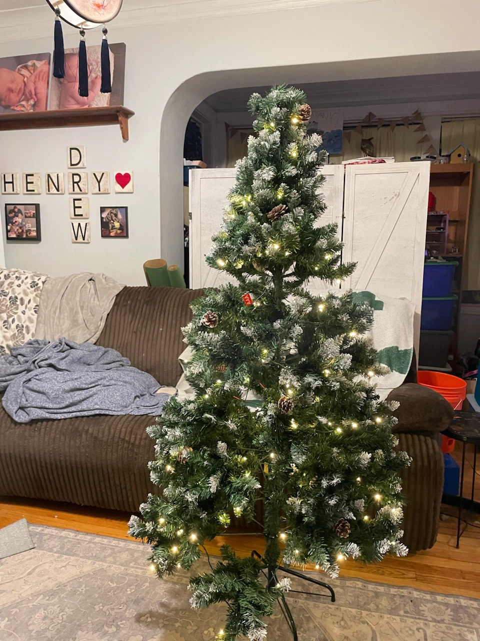 Pre-lit Flocked Artificial Christmas Tree