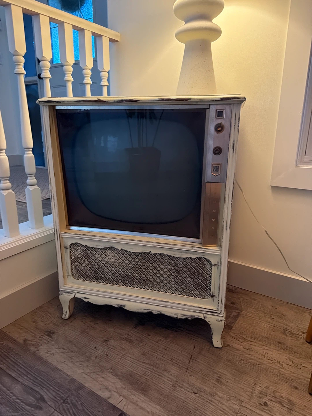 Vintage Television Cabinet - photo 2