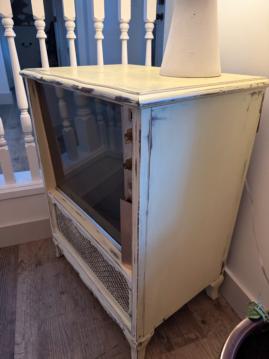 Vintage Television Cabinet - photo 3