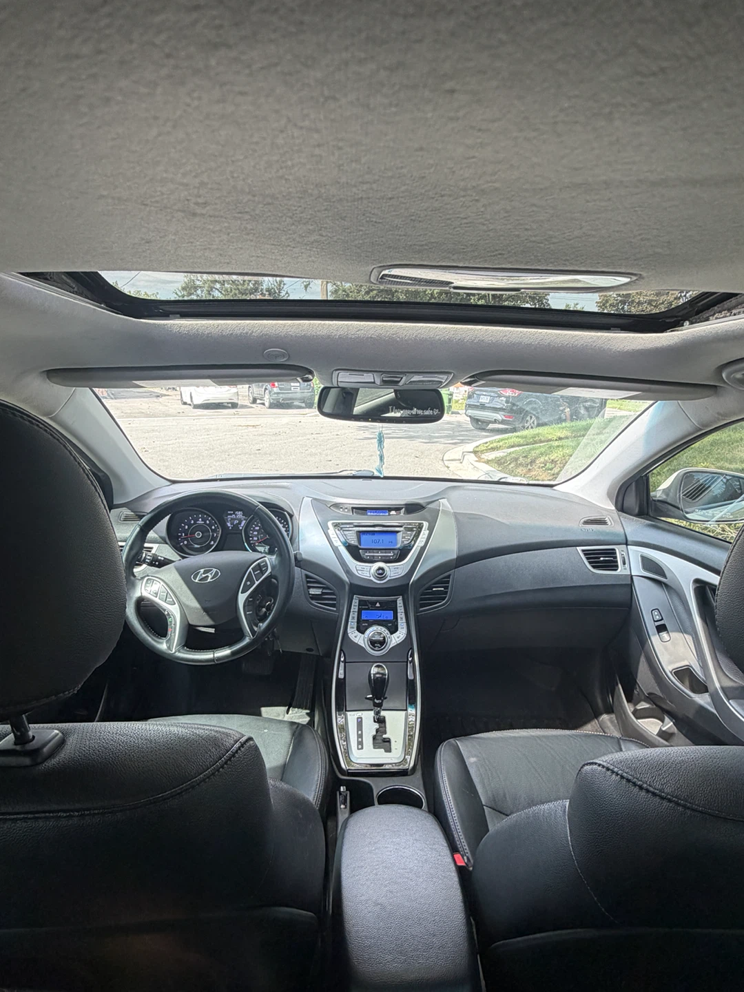 2012 Hyundai Elantra Limited 250,000 km - photo 4