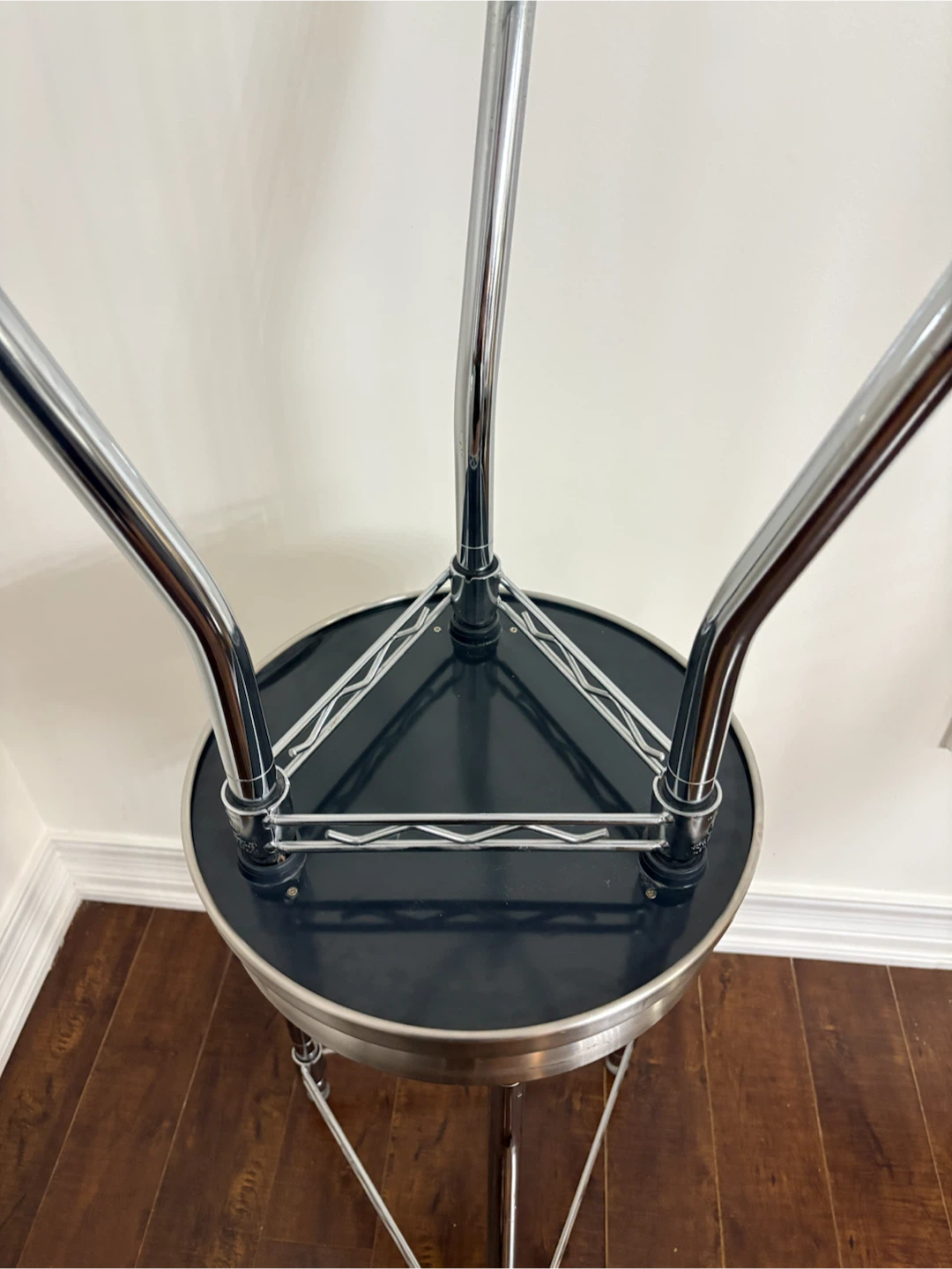 Set of 2 Metal Bar Stools - photo 4