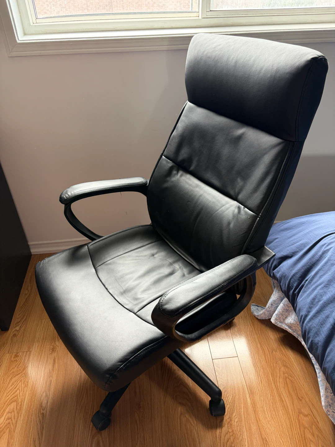 Executive Office Chair