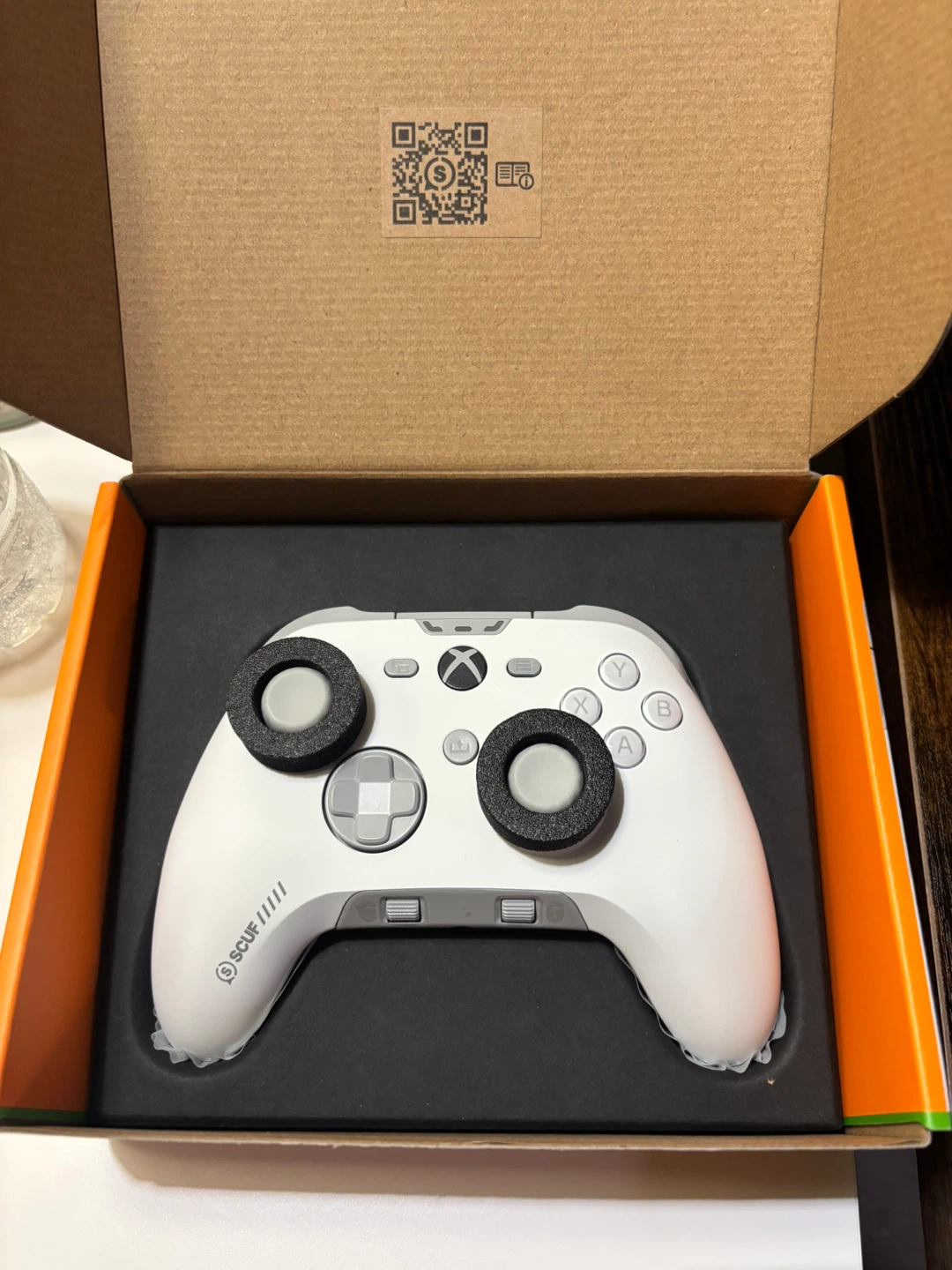 SCUF Valor Pro Wireless Controller for Xbox White - photo 2
