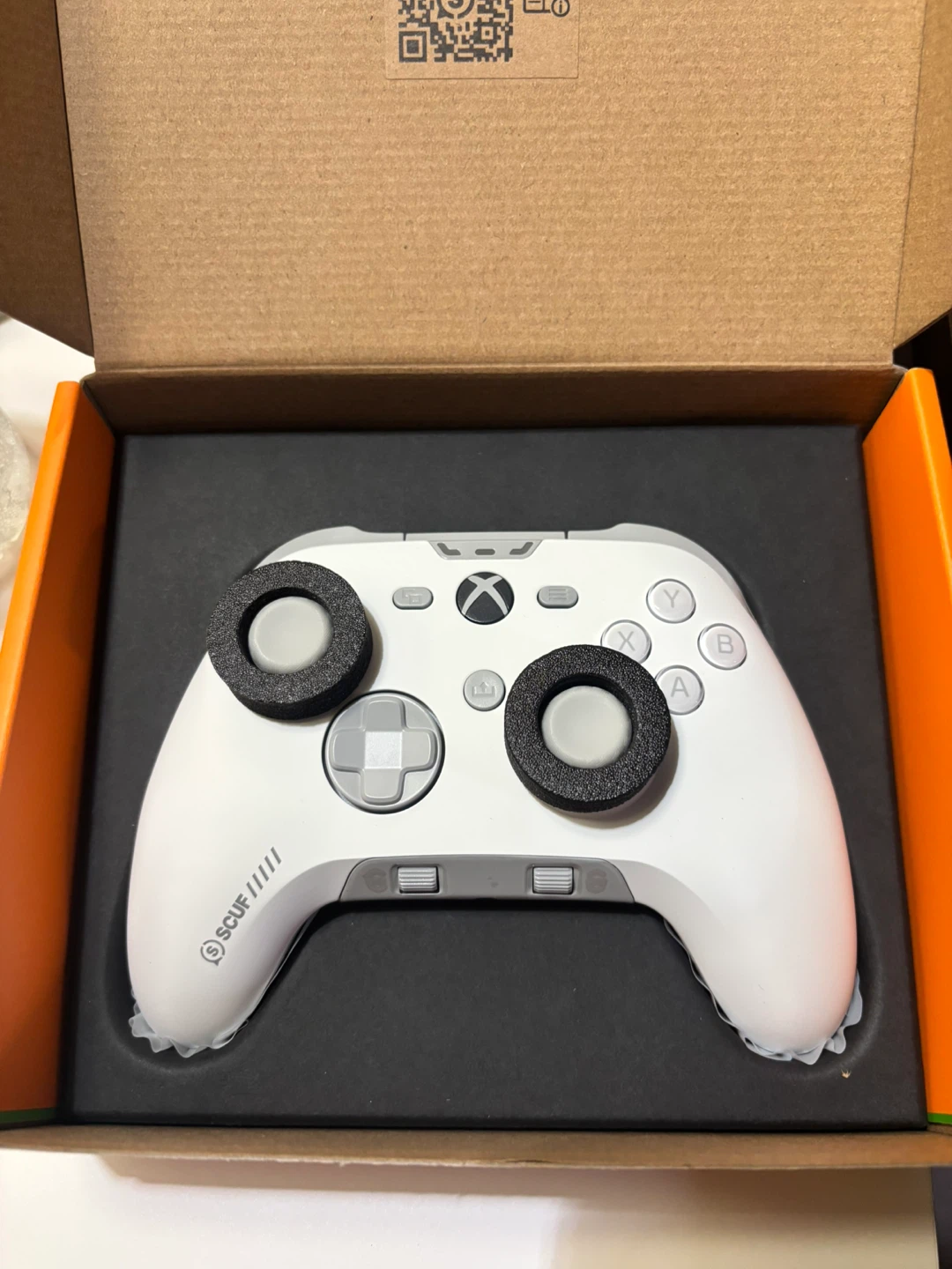 SCUF Valor Pro Wireless Controller for Xbox White - photo 5